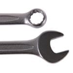 Combination wrench 32mm, professional tool, mechanic essential